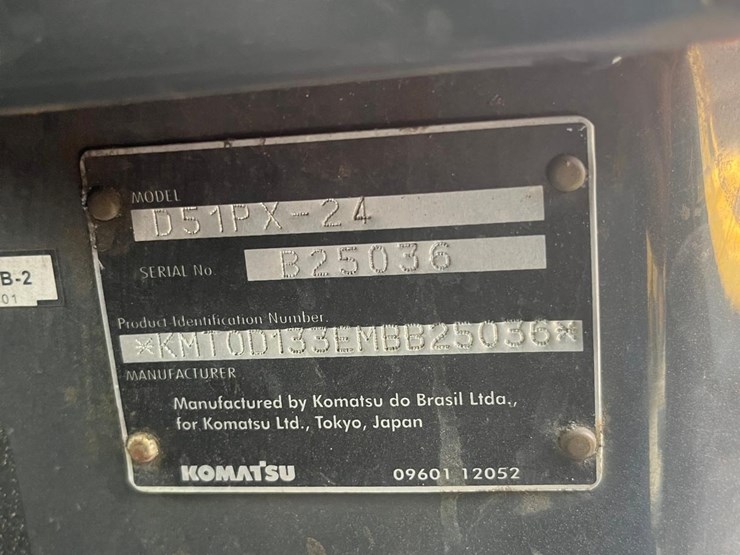 2021-komatsu-d51px-24-image-37