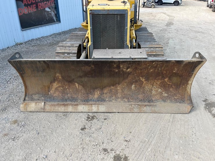 new-holland-d70-crawler-dozer-image-9