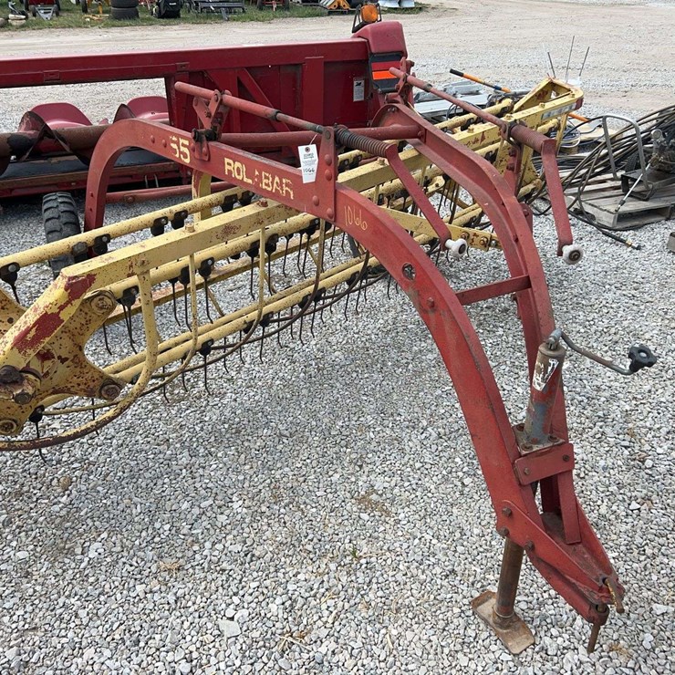 NEW HOLLAND 55