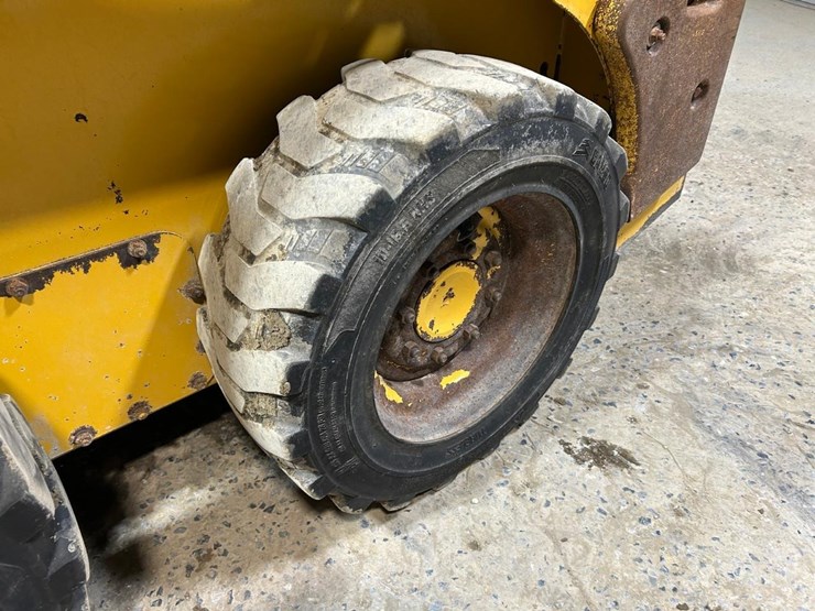 john-deere-315-image-13