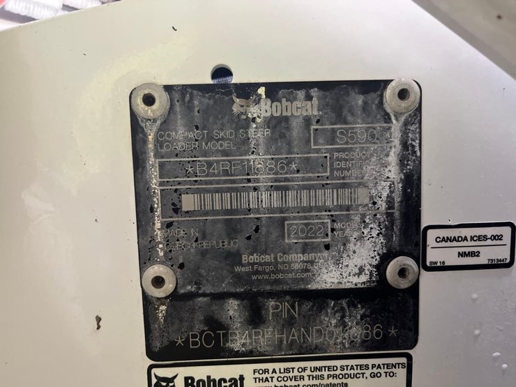 2022-bobcat-s590-image-29