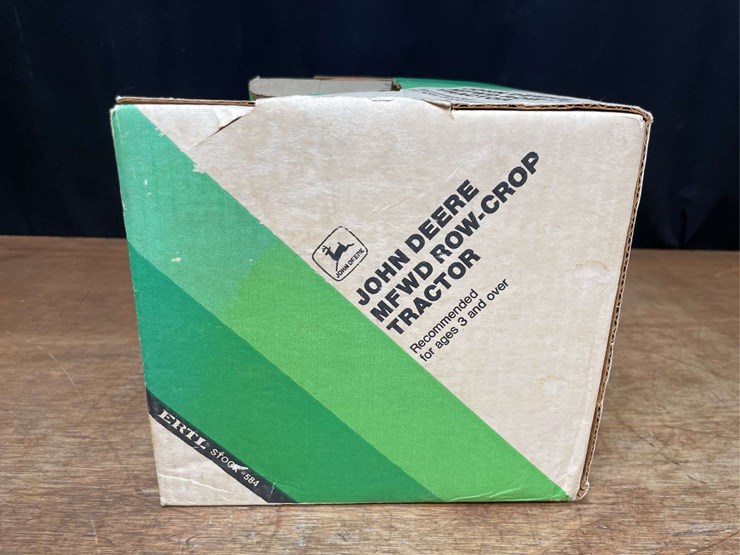 1/16-john-deere-4850-nib-ertl-image-4
