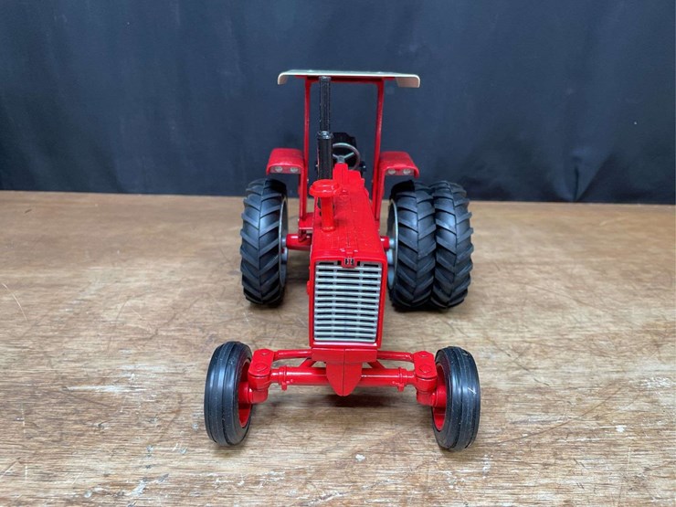 1/16-ih-1026-1997-sfts-nib-ertl-image-11