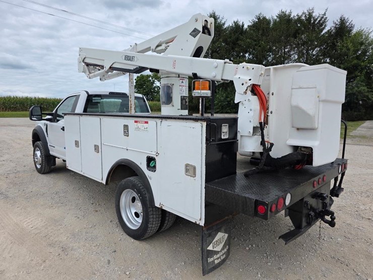 2017-ford-f550-image-6