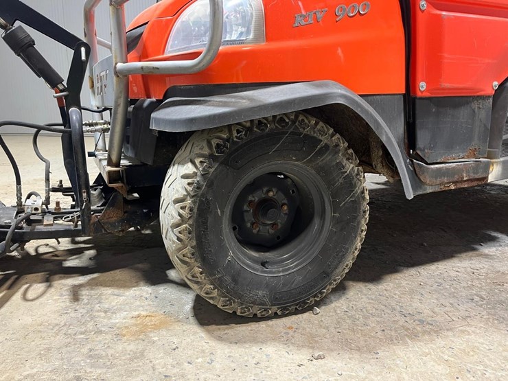 kubota-rtv900-image-12