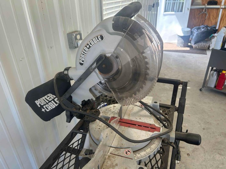 porter-cable-miter-saw-and-lee-portable-stand-image-2