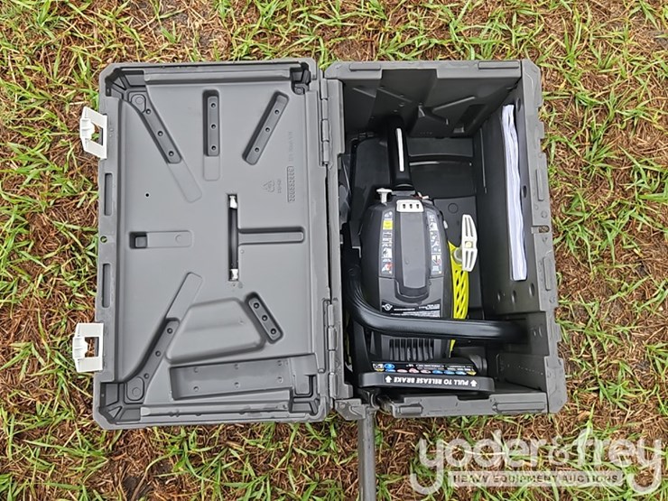 unused-ryobi-18"-chainsaw-image-5