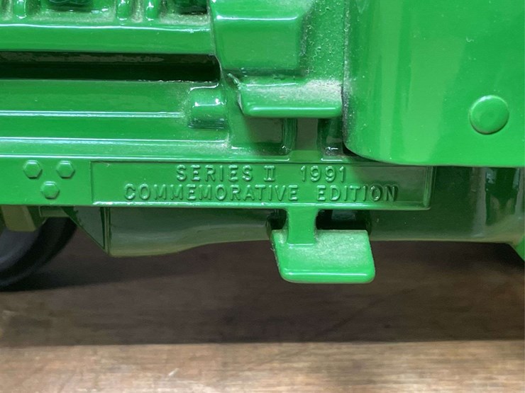 1/16-john-deere-5020-1991-nftm-nib-ertl-image-4