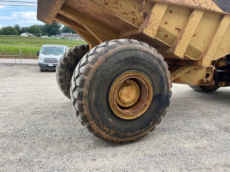caterpillar-d25d-image-16
