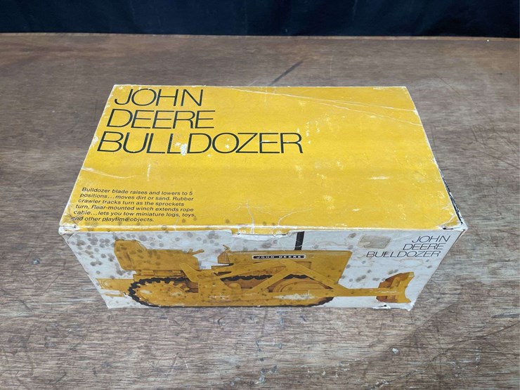 1/16-john-deere-450-crawler-nib-ertl-image-12