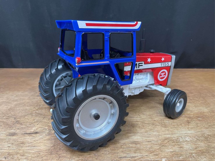 1/16-mf-1155-spirit-of-america-2000-nfts-nib-ertl-image-9