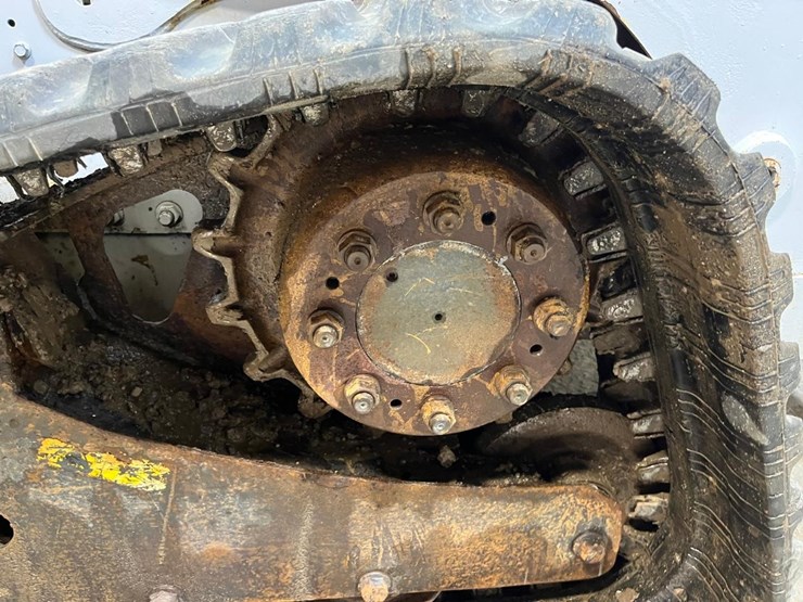 bobcat-t770-image-14