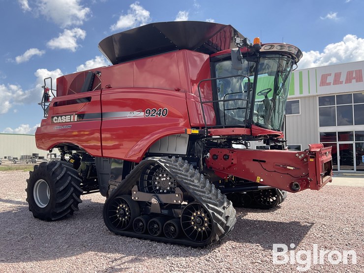 2016-case-ih-9240-image-3
