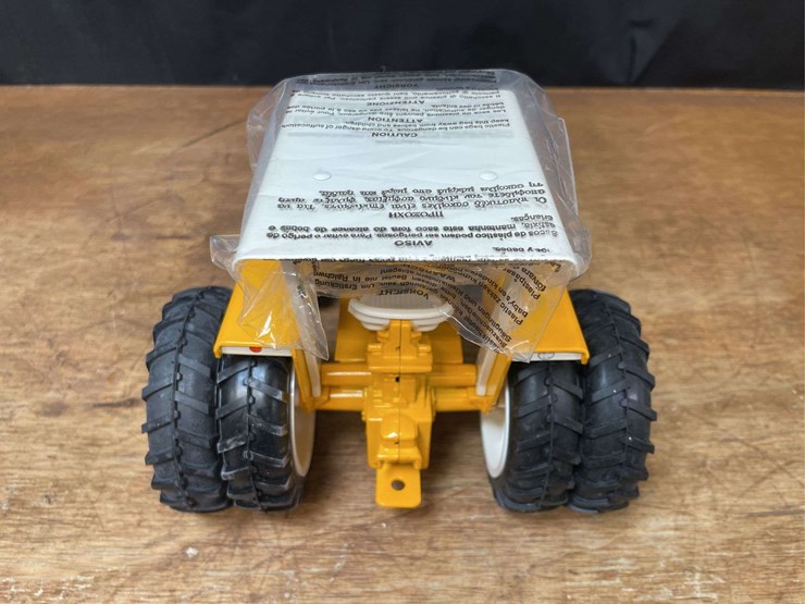 1/16-mm-g750-1994-nfts-nib-ertl-image-9