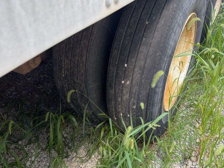 2000-fruehauf-trailer-image-7