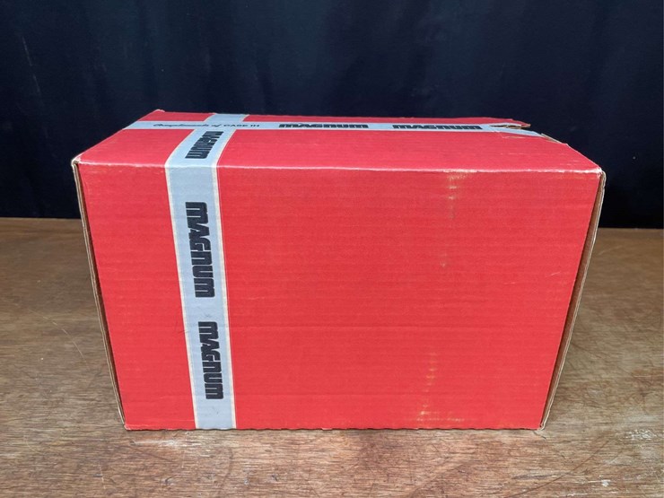 1/16-case-ih-magnum-7130-1987-denver-nib-ertl-image-14