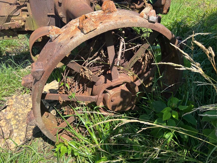 massey-ferguson-4-image-27