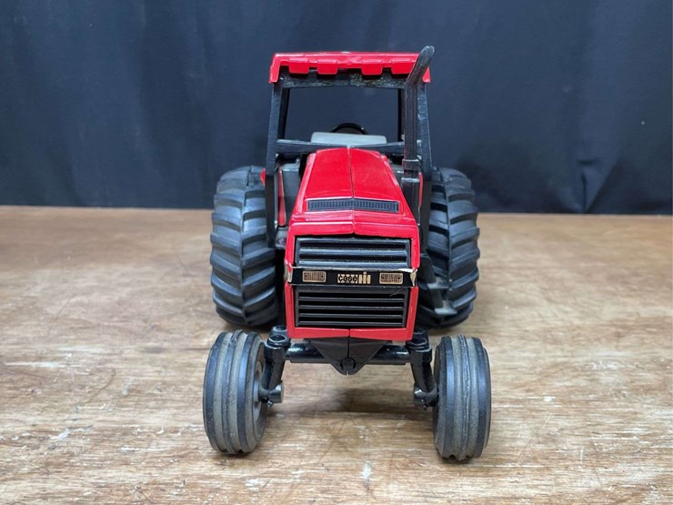 1/16-case-ih-2594-las-vegas-nib-ertl-image-11
