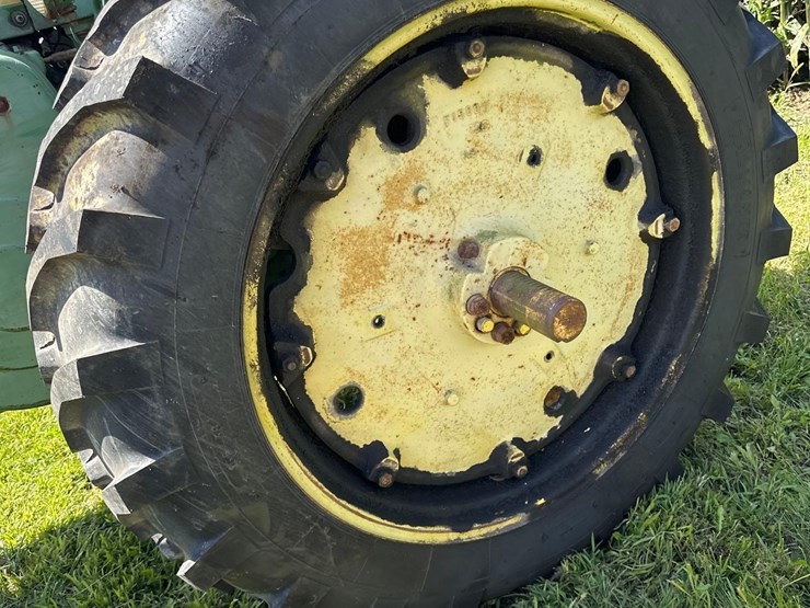 john-deere-720-image-6