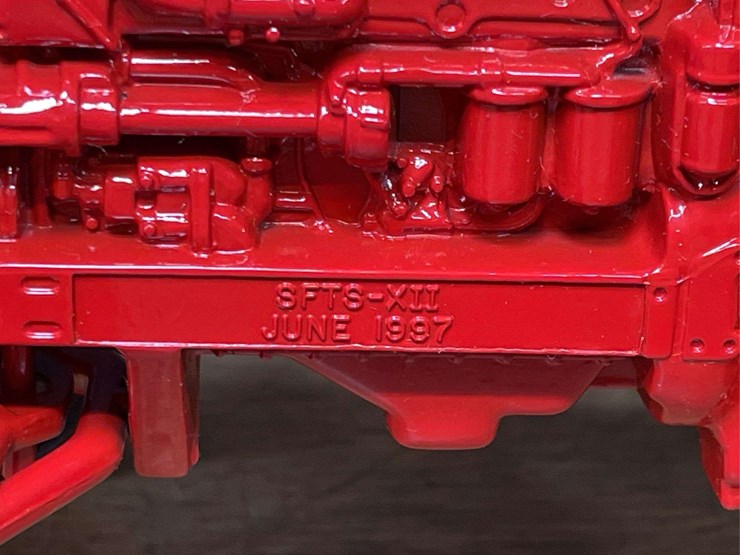 1/16-ih-1026-1997-sfts-nib-ertl-image-4