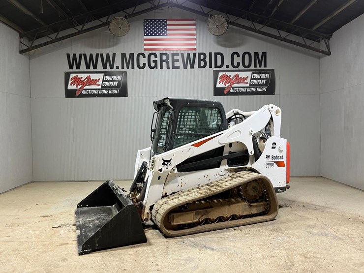 2022-bobcat-t770-image-1