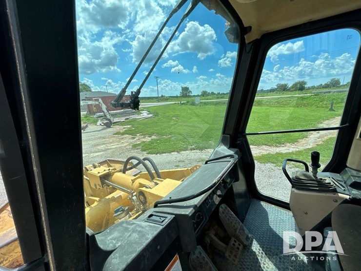 1996-caterpillar-953c-image-40