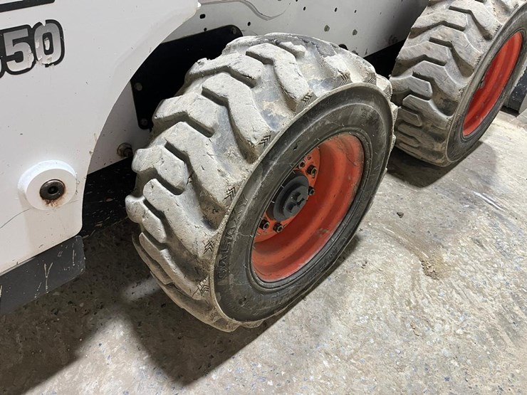 2019-bobcat-s650-image-15