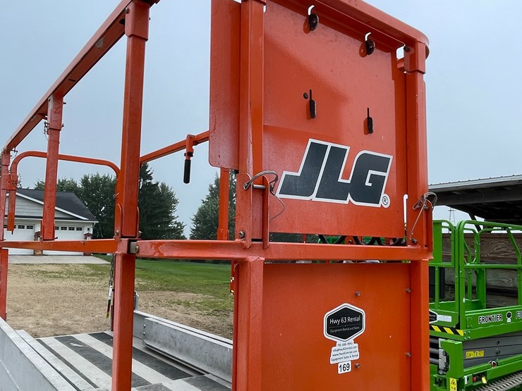 jlg-2630es-image-12