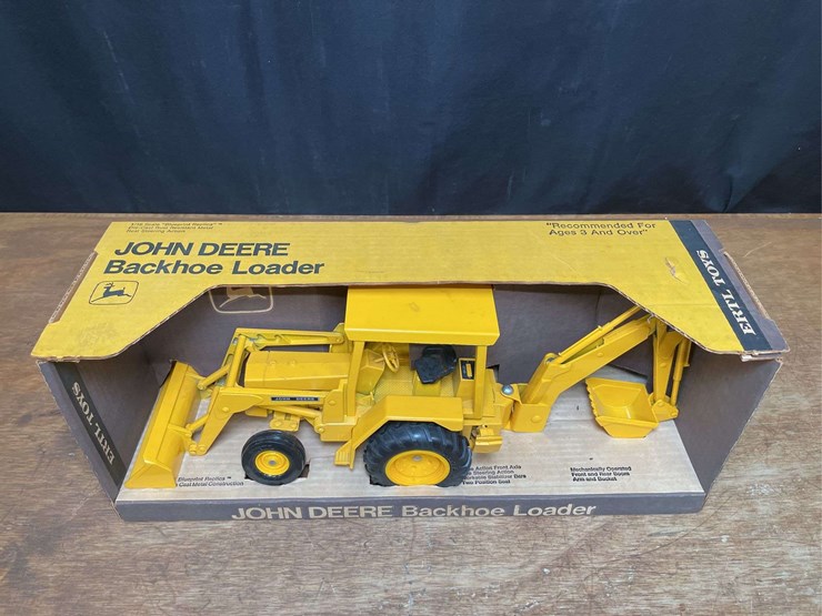 1/16-john-deere-backhoe-nib-ertl-image-4