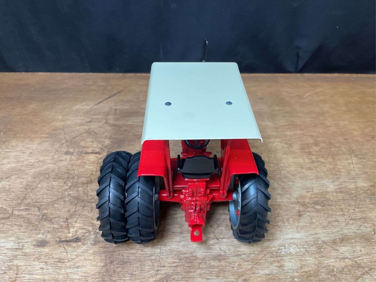 1/16-ih-1026-1997-sfts-nib-ertl-image-7