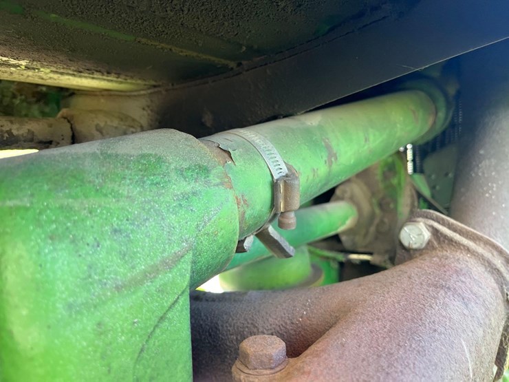john-deere-720-image-24