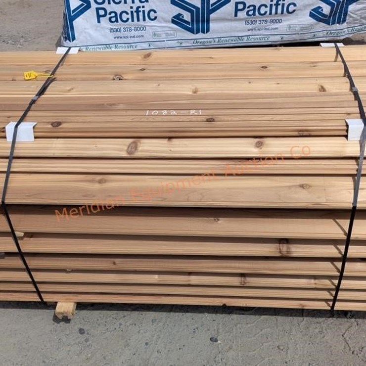 6' Cedar Log Cabin Siding