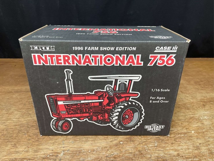 1/16-ih-756-1996-farm-show-nib-ertl-image-13