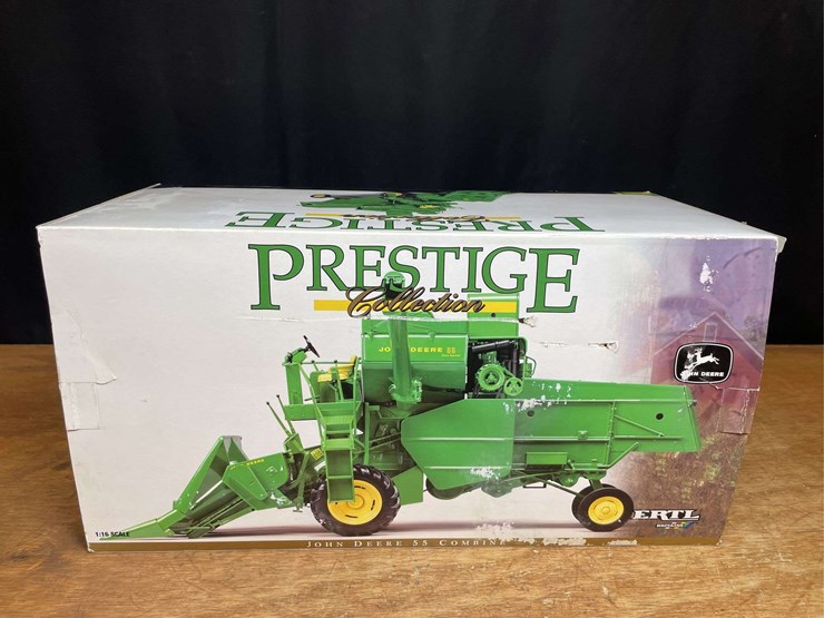1/16-john-deere-55-combine-prestige-nib-ertl-image-10