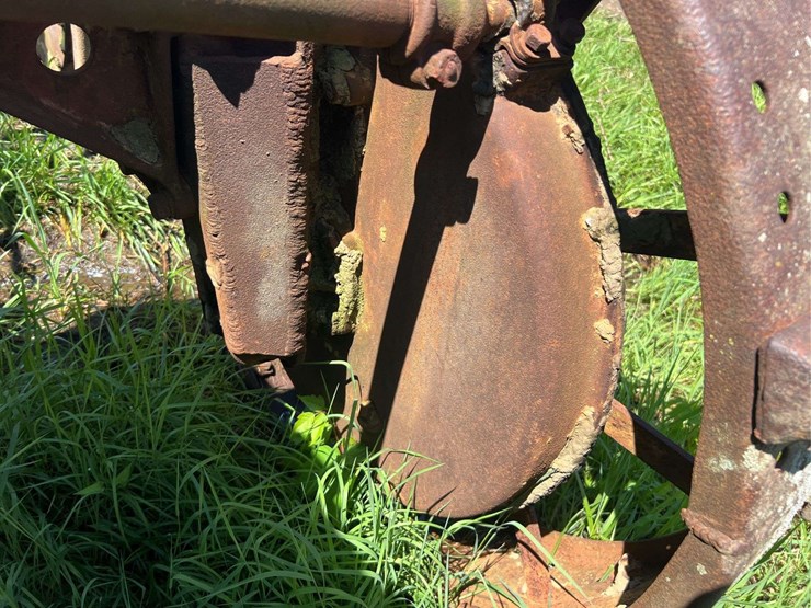 massey-ferguson-4-image-82