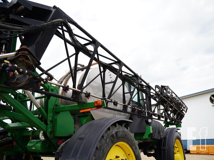 2011-john-deere-4930-image-25
