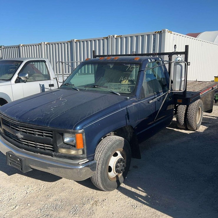 1994 CHEVROLET 3500