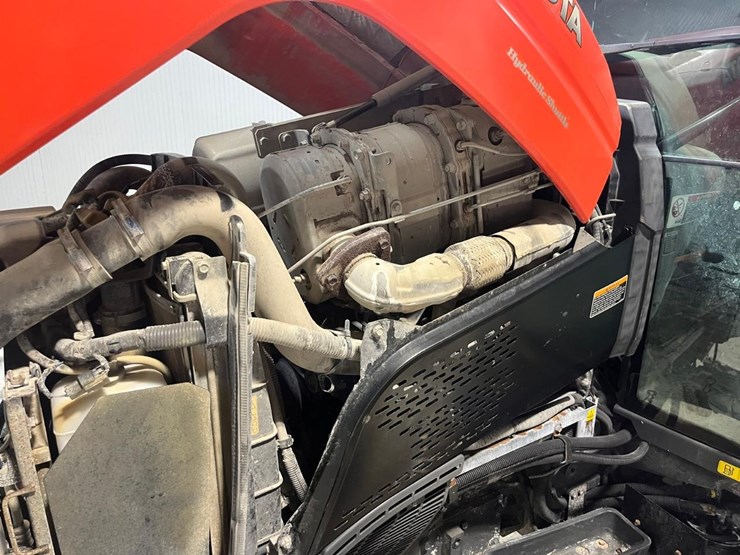 2018-kubota-m5-111hdc-image-18