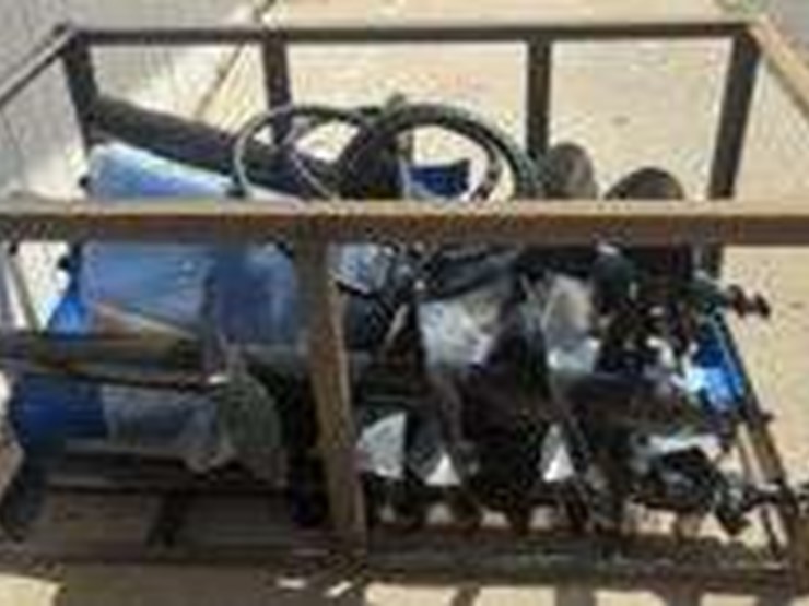 2025-cfg-ssecag-y-with-3-bits-skid-steer-auger,-unused-image-1