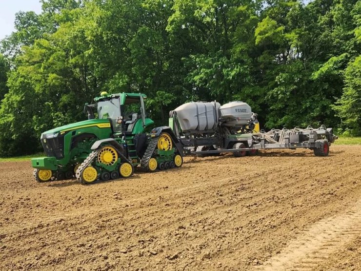 2023-john-deere-8rx-410-image-2