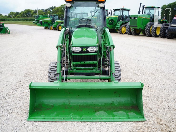 2007-john-deere-3320-image-17