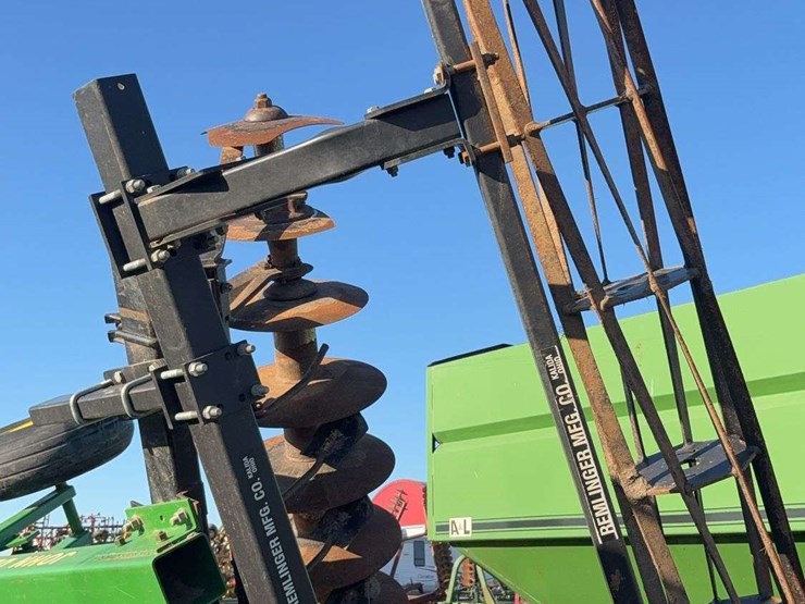 john-deere-630-image-16