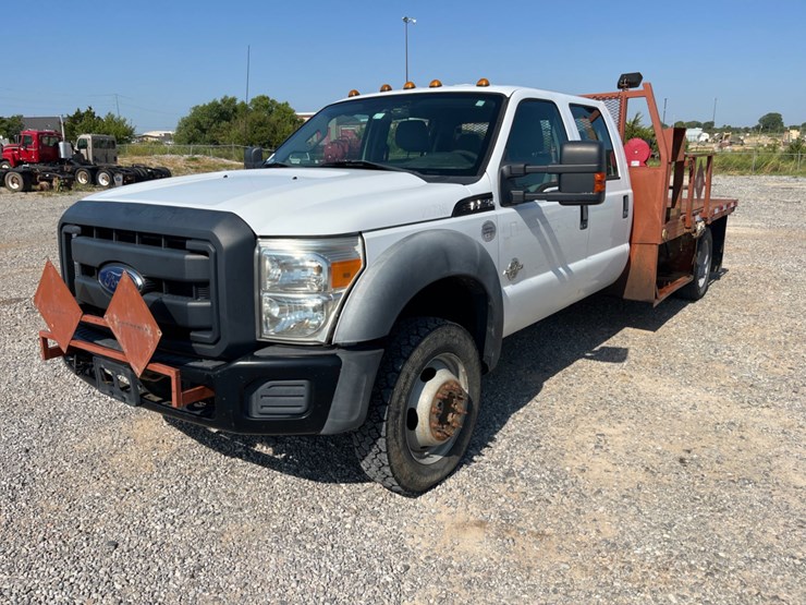 2012-ford-f550-image-1