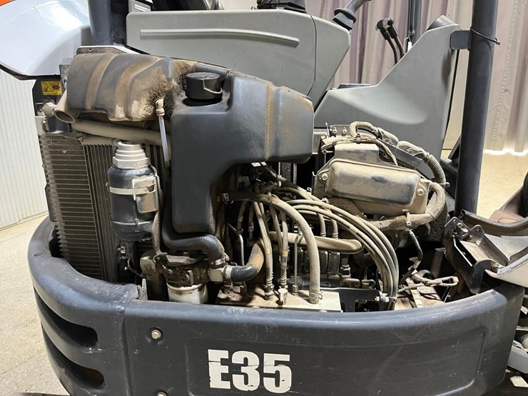 2017-bobcat-e35-image-18