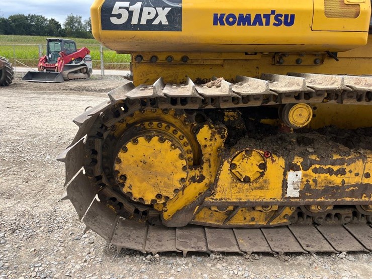 2021-komatsu-d51px-24-image-19