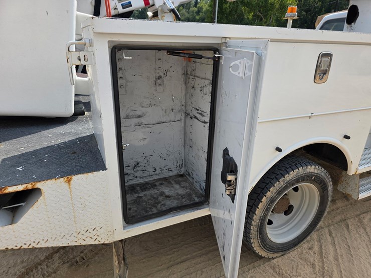 2015-ford-f550-image-20