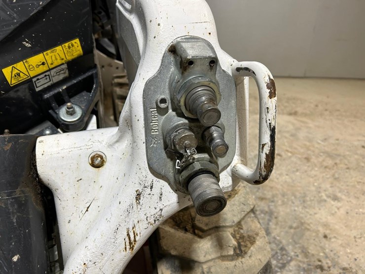 2021-bobcat-s64-image-11