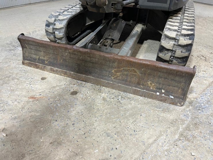 2018-bobcat-e35-image-12