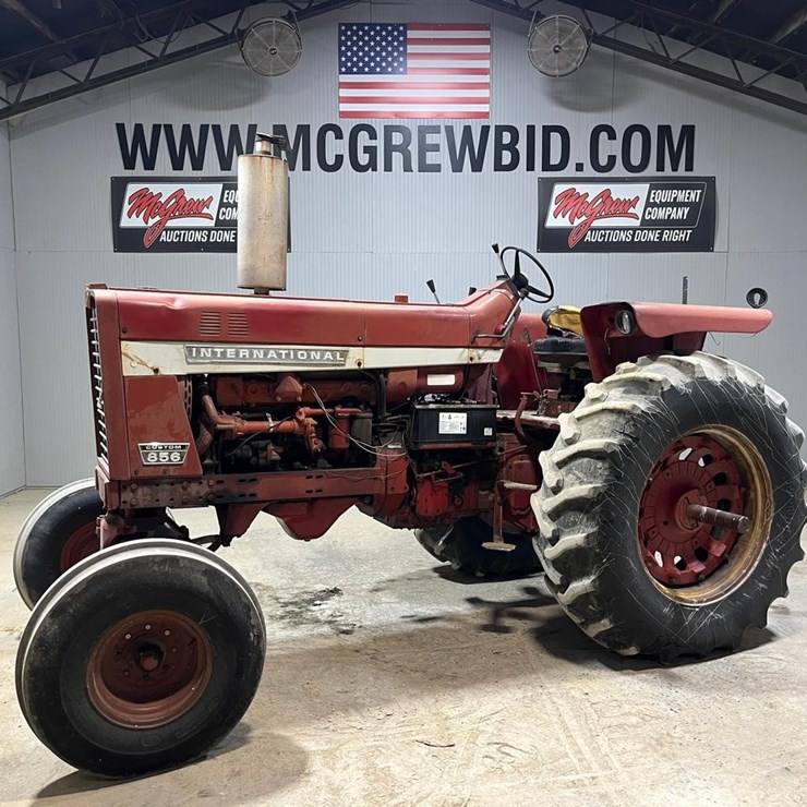 INTERNATIONAL 856
