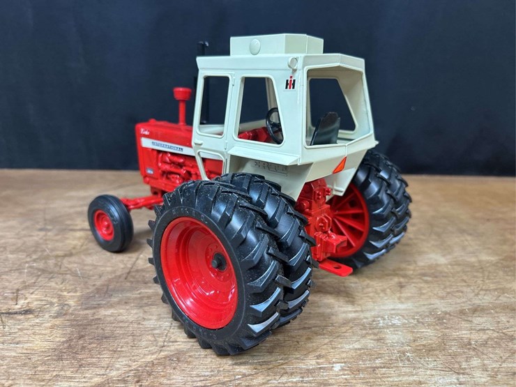 1/16-ih-1256-1998-sfts-nib-ertl-image-5